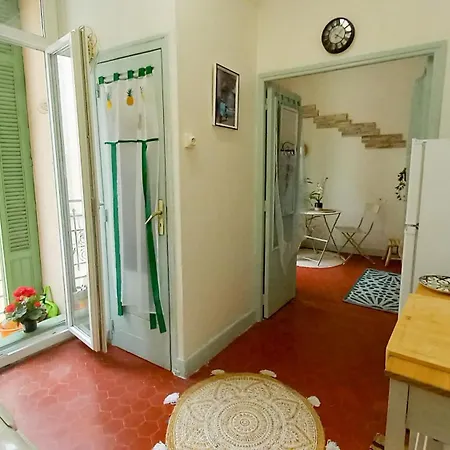 Charmant Studio